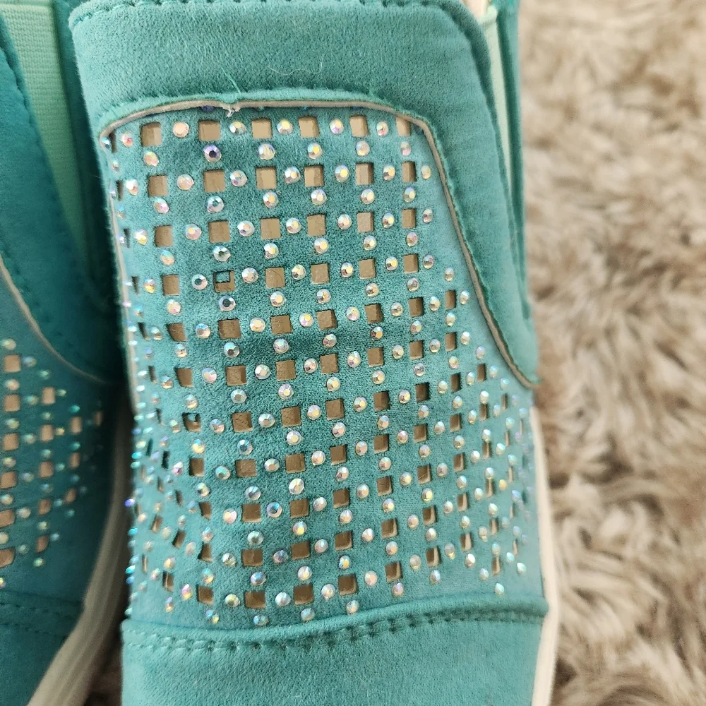 Unbranded Faux Suede‎ Wedge Sneakers Teal Green With Rhinestone Detail Women's 9